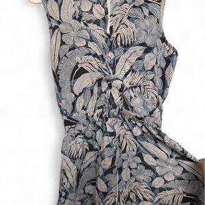 NEW O'Neill white and blue tropical leaf print romper in size S